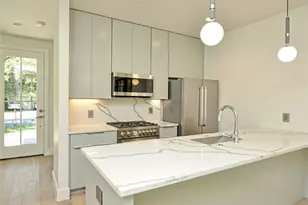 6005 Woodrow Ave, Austin, TX 78757 - Photo 5