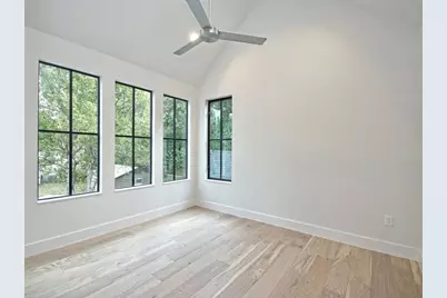 6005 Woodrow Avenue, Austin, TX 78757 - Photo 13