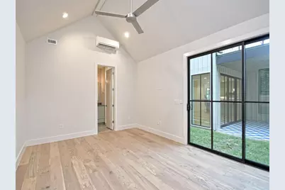 6005 Woodrow Avenue, Austin, TX 78757 - Photo 15