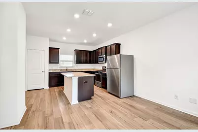 10859 Emerick Street, San Antonio, TX 78252 - Photo 13