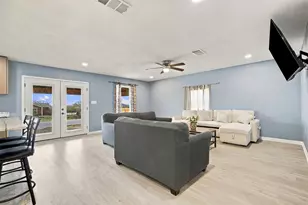 820 Los Milagros Dr, Del Valle, TX 78616 - Photo 5