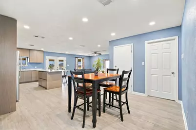 820 Los Milagros Drive, Del Valle, TX 78616 - Photo 9