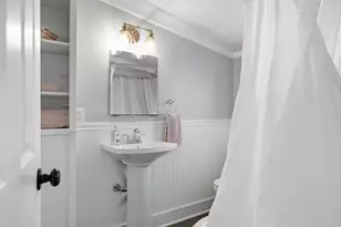 110 Fallwell St, Liberty Hill, TX 78642 - Photo 17