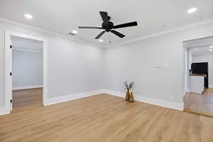 110 Fallwell St, Liberty Hill, TX 78642 - Photo 9