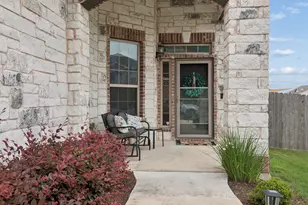732 Manzano Ln, Pflugerville, TX 78660 - Photo 3