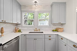 3906 Willbert Rd, Austin, TX 78751 - Photo 13
