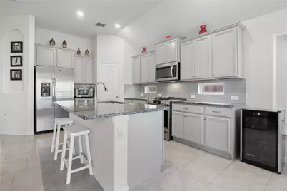 606 Linares Lane, Austin, TX 78748 - Photo 11
