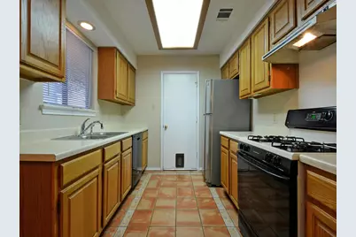 7403 Dallas Drive, Austin, TX 78729 - Photo 15