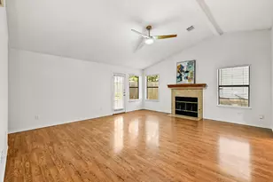 7403 Dallas Dr, Austin, TX 78729 - Photo 7