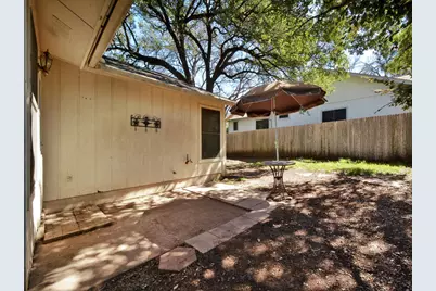 7403 Dallas Drive, Austin, TX 78729 - Photo 27