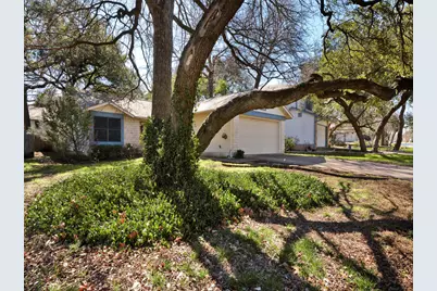 7403 Dallas Drive, Austin, TX 78729 - Photo 3