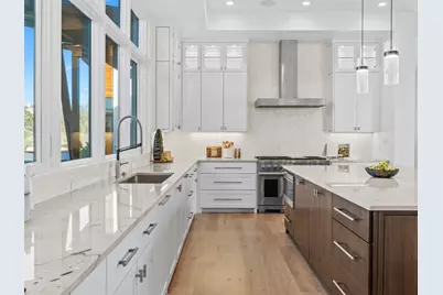 1047 Overlook Parkway, Horseshoe Bay, TX 78657 - Photo 9