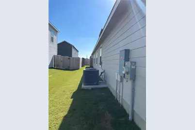 212 Marty Allen Loop, Jarrell, TX 76537 - Photo 13