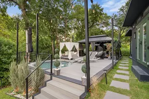 3018 Sunridge Dr, Austin, TX 78741 - Photo 25