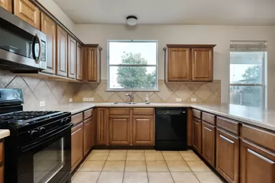 314 Hidden Brook Lane, Round Rock, TX 78665 - Photo 5