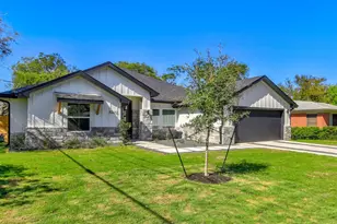 8302 Kromer St, Austin, TX 78757 - Photo 3