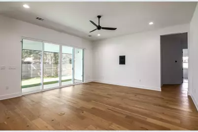 8302 Kromer Street, Austin, TX 78757 - Photo 13