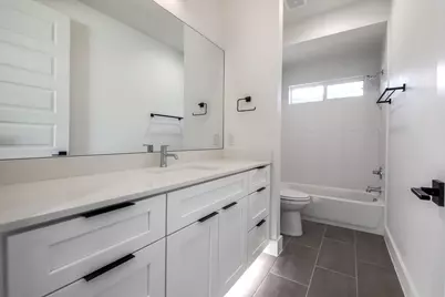 8302 Kromer Street, Austin, TX 78757 - Photo 15