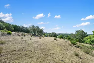2804 Lakehurst Rd, Spicewood, TX 78669 - Photo 9