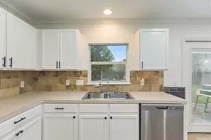 15016 Saddlegirth Ln, Pflugerville, TX 78660 - Photo 11