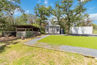 180 Ironstone Road, Smithville, TX 78957 - Photo 35