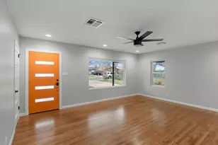 3404 Touchstone St, Austin, TX 78723 - Photo 9