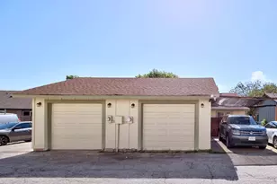 10406 Little Pebble Dr, Austin, TX 78758 - Photo 13