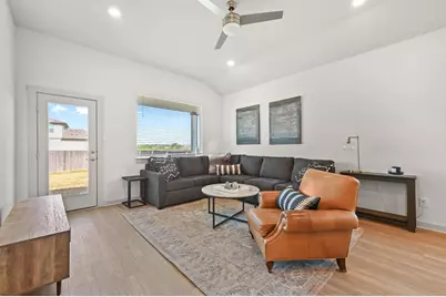 526 Millbrook Boulevard, San Marcos, TX 78666 - Photo 13