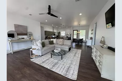 1353 Red Town Road #B, Elgin, TX 78621 - Photo 3