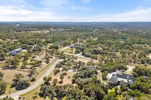 310 Saddle Blankt Dr, Dripping Springs, TX 78620 - Photo 39