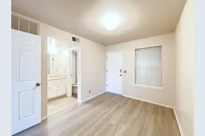 3400 Speedway #105, Austin, TX 78705 - Photo 9