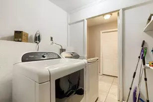 2606 Loyola Ln, Austin, TX 78723 - Photo 17