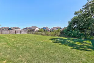 316 Valletta Wy, Liberty Hill, TX 78642 - Photo 33