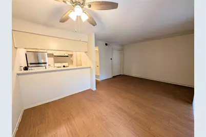 7801 Shoal Creek Boulevard #147, Austin, TX 78757 - Photo 3