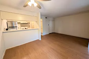 7801 Shoal Creek Blvd, Austin, TX 78757 - Photo 3