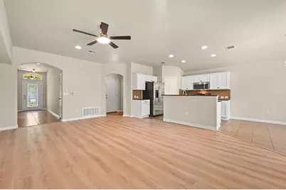 170 Wallops, Kyle, TX 78640 - Photo 5