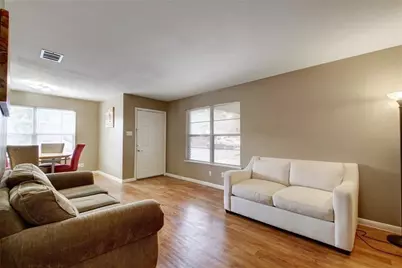 507 Bellevue Place #B, Austin, TX 78705 - Photo 3