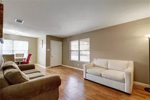 507 Bellevue Pl, Austin, TX 78705 - Photo 3