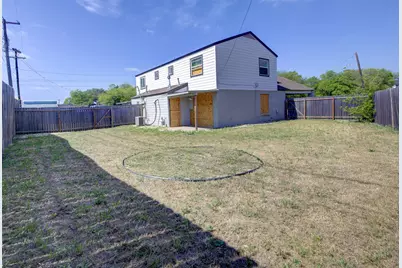 1306 E Saint Johns Avenue, Austin, TX 78752 - Photo 25