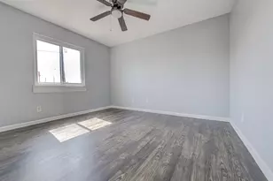 1306 E St Johns Ave, Austin, TX 78752 - Photo 15