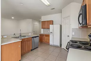 225 King Elder Ln, Leander, TX 78641 - Photo 5