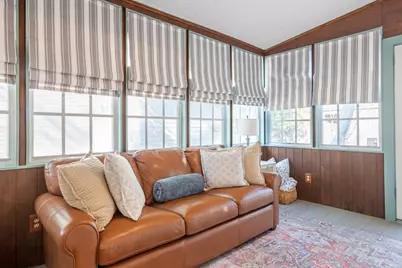 406 N Acorn Street, Fredericksburg, TX 78624 - Photo 9