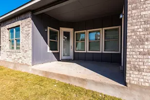 103 E Walter Ave, Pflugerville, TX 78660 - Photo 19