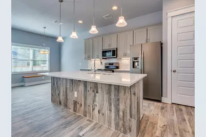 103 E Walter Avenue #B, Pflugerville, TX 78660 - Photo 3