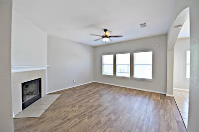 9207 Brandts Wood Street, Austin, TX 78744 - Photo 5
