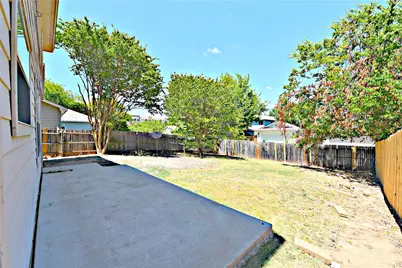 9207 Brandts Wood Street, Austin, TX 78744 - Photo 21