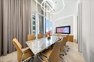 313 W 17th St, Austin, TX 78701 - Photo 13