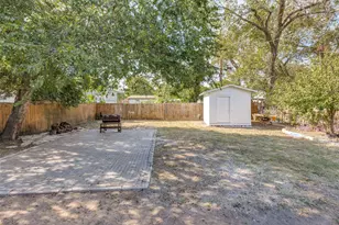 1118 Spur St, Austin, TX 78721 - Photo 13