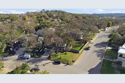 2505 Barton Hills Drive, Austin, TX 78704 - Photo 27