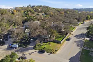 2505 Barton Hills Dr, Austin, TX 78704 - Photo 27